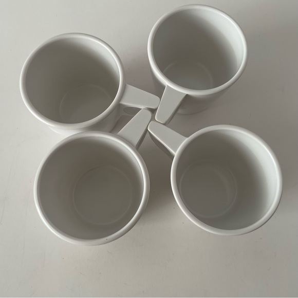 Dallas Ware White Melamine Cups Stackable Set of 4 - Picture 2 of 13